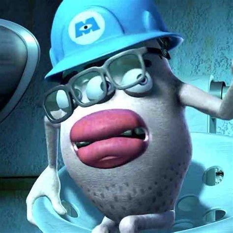 monster inc el de los labios|Video: así quedó una joven que se puso relleno en los labios y。